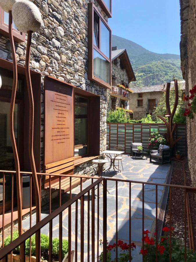 Hotel Boutique La Neu Бенаске Екстер'єр фото