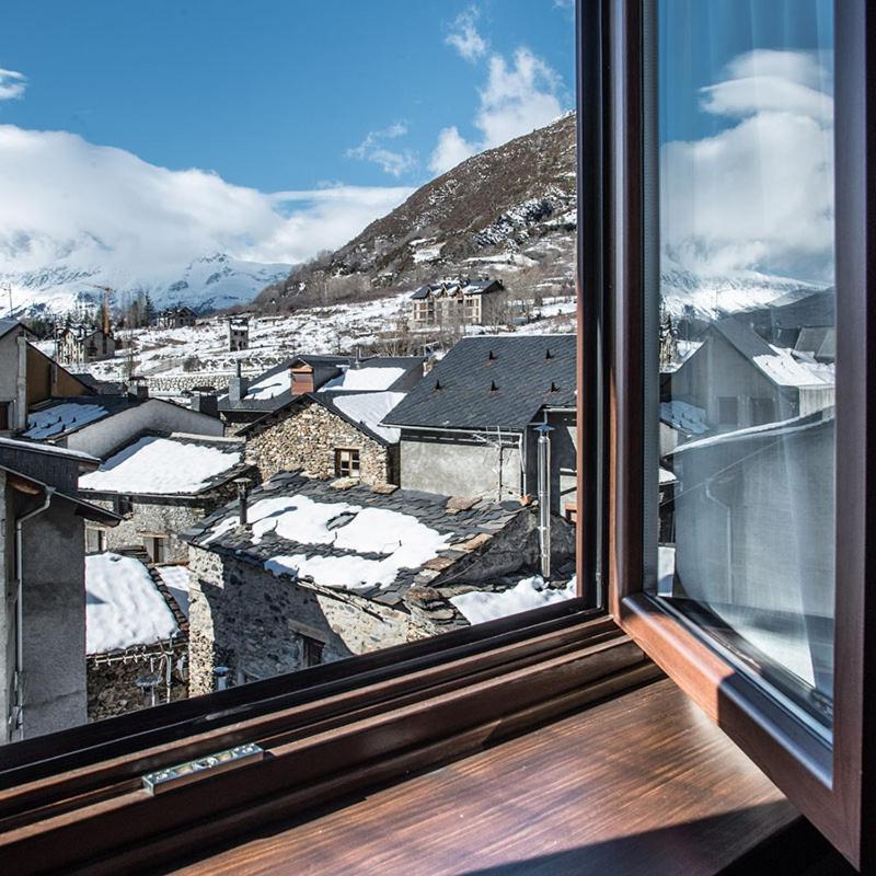 Hotel Boutique La Neu Бенаске Екстер'єр фото